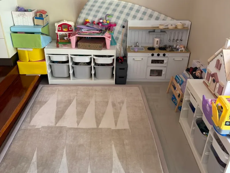 Detailed sanitization of laundry sink and storage cabinets in an Indooroopilly home
